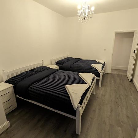 Rayan'S Lodge Stratford ロンドン エクステリア 写真