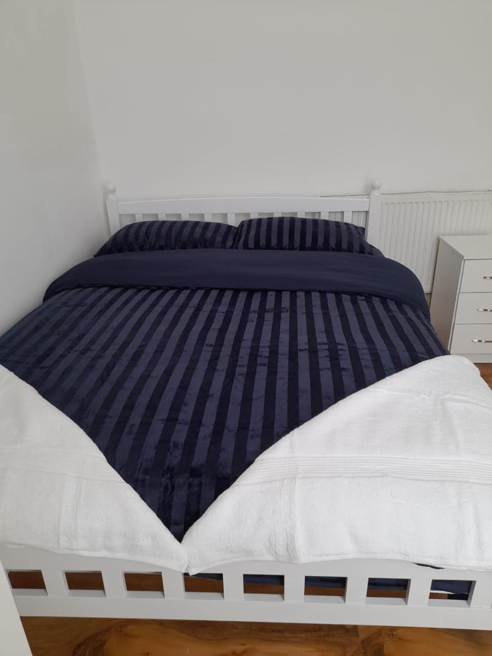 Rayan'S Lodge Stratford ロンドン エクステリア 写真
