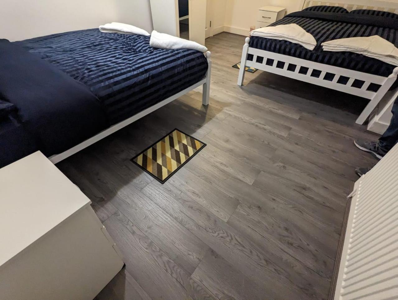 Rayan'S Lodge Stratford ロンドン エクステリア 写真