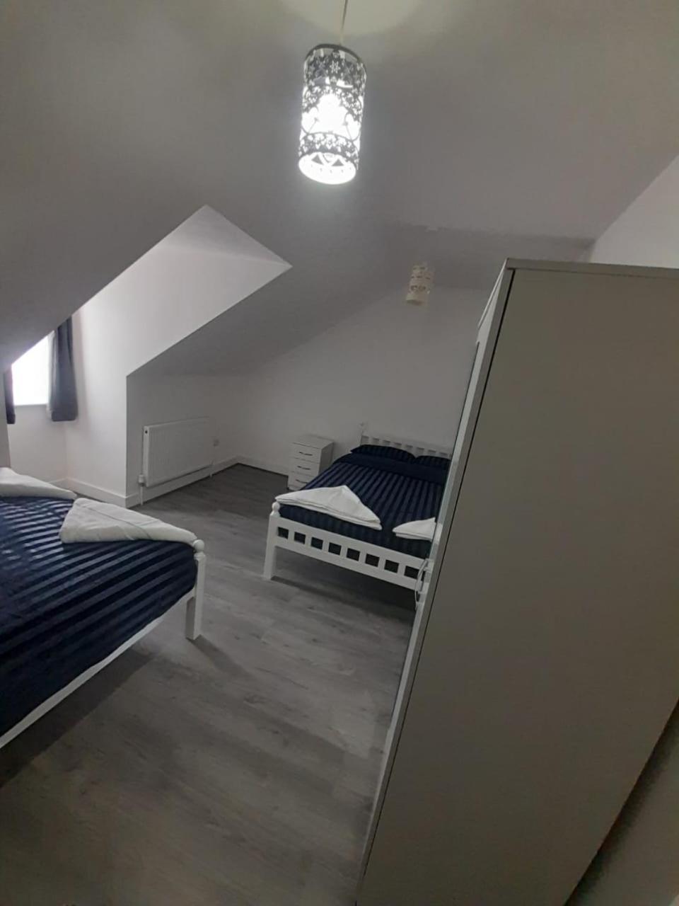 Rayan'S Lodge Stratford ロンドン エクステリア 写真