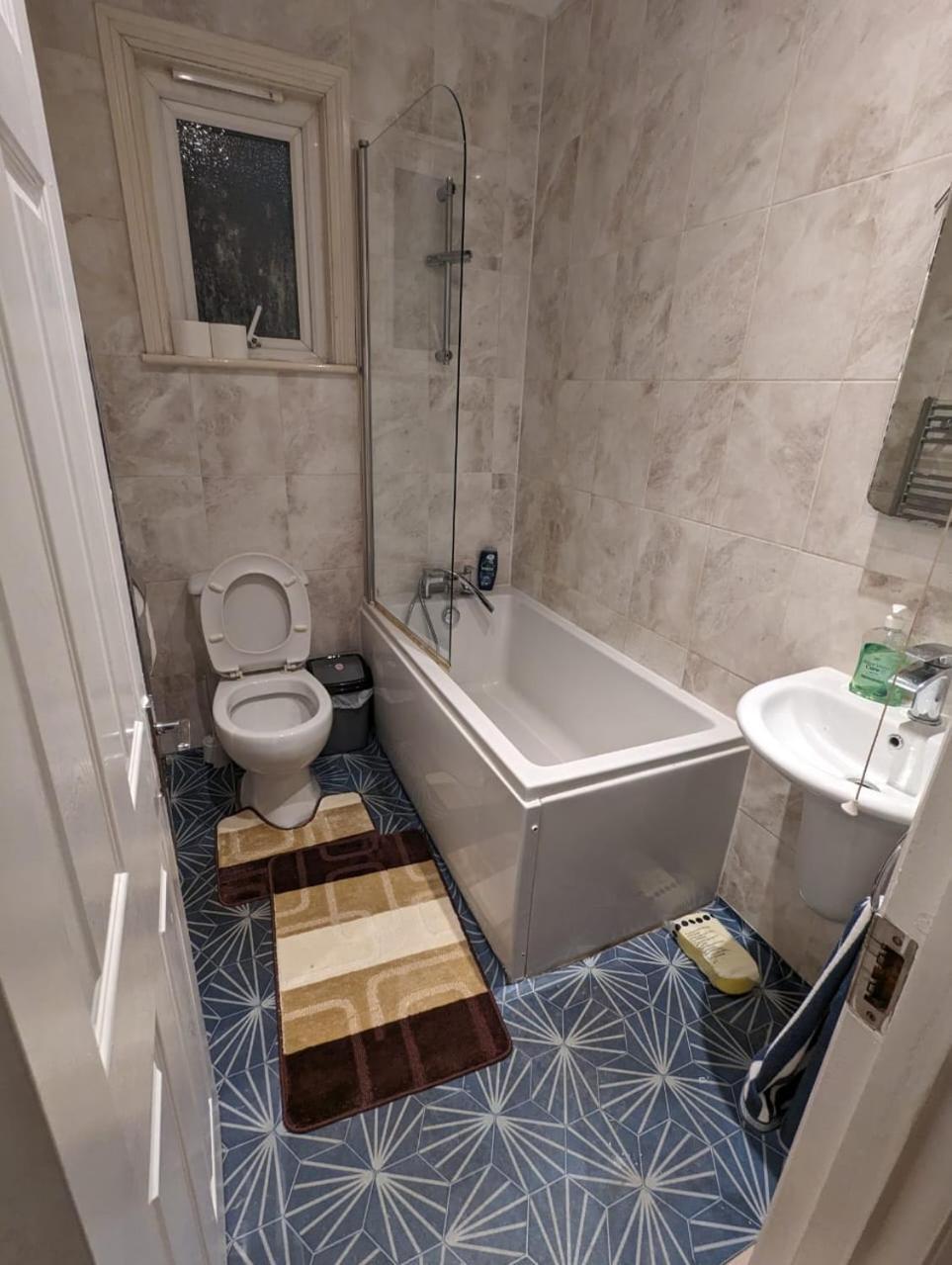 Rayan'S Lodge Stratford ロンドン エクステリア 写真