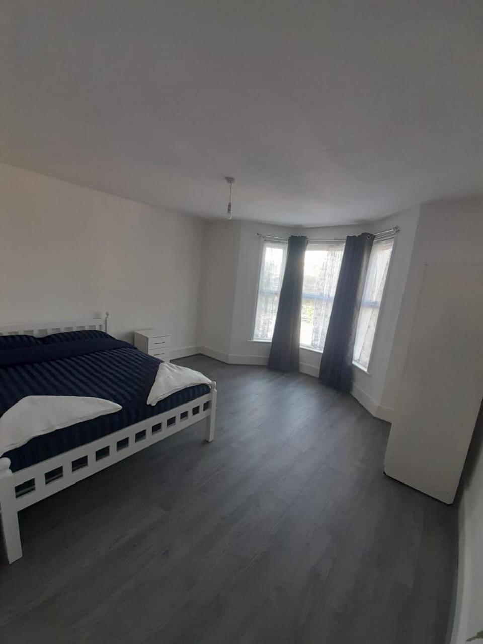 Rayan'S Lodge Stratford ロンドン エクステリア 写真