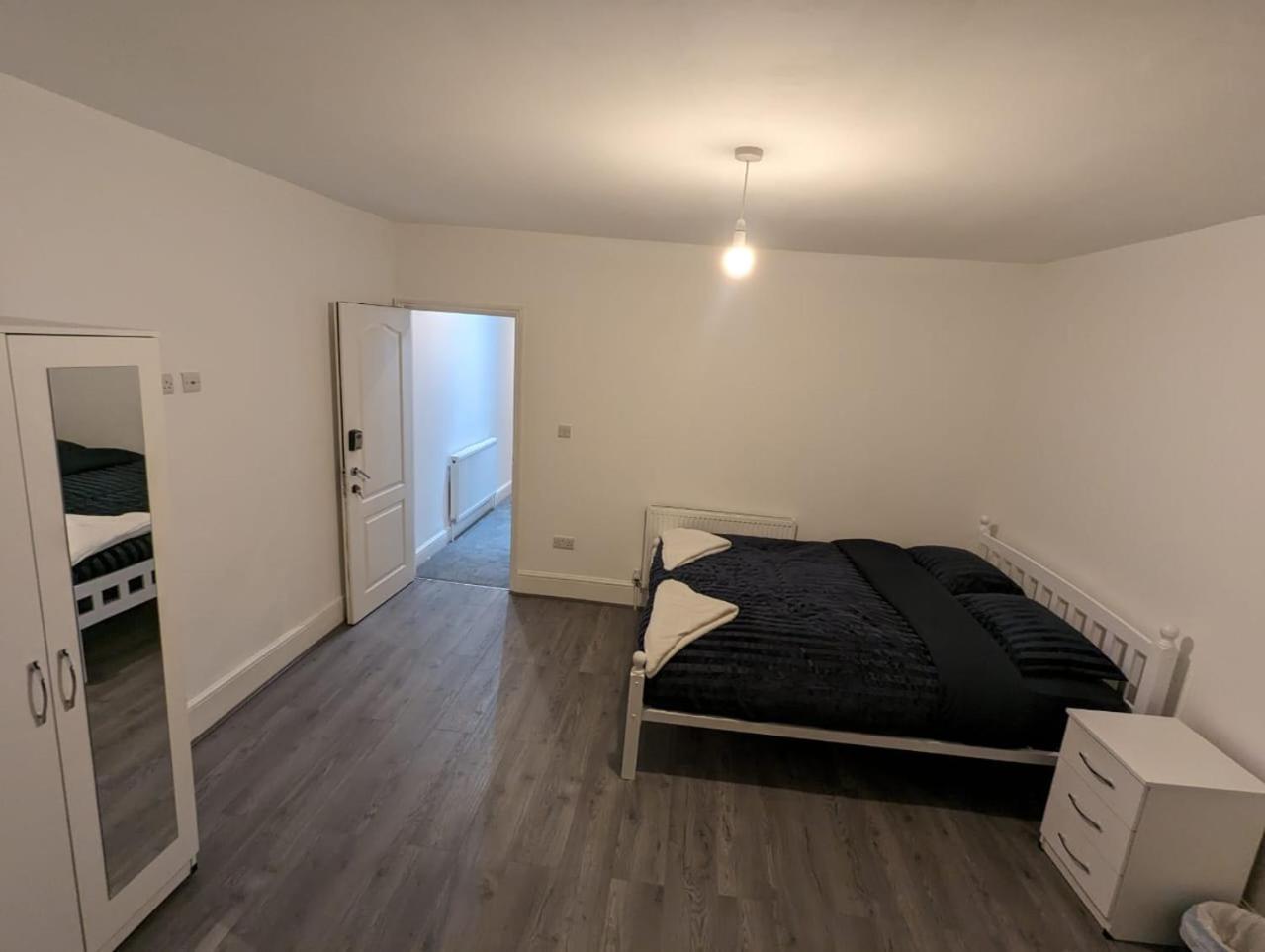 Rayan'S Lodge Stratford ロンドン エクステリア 写真