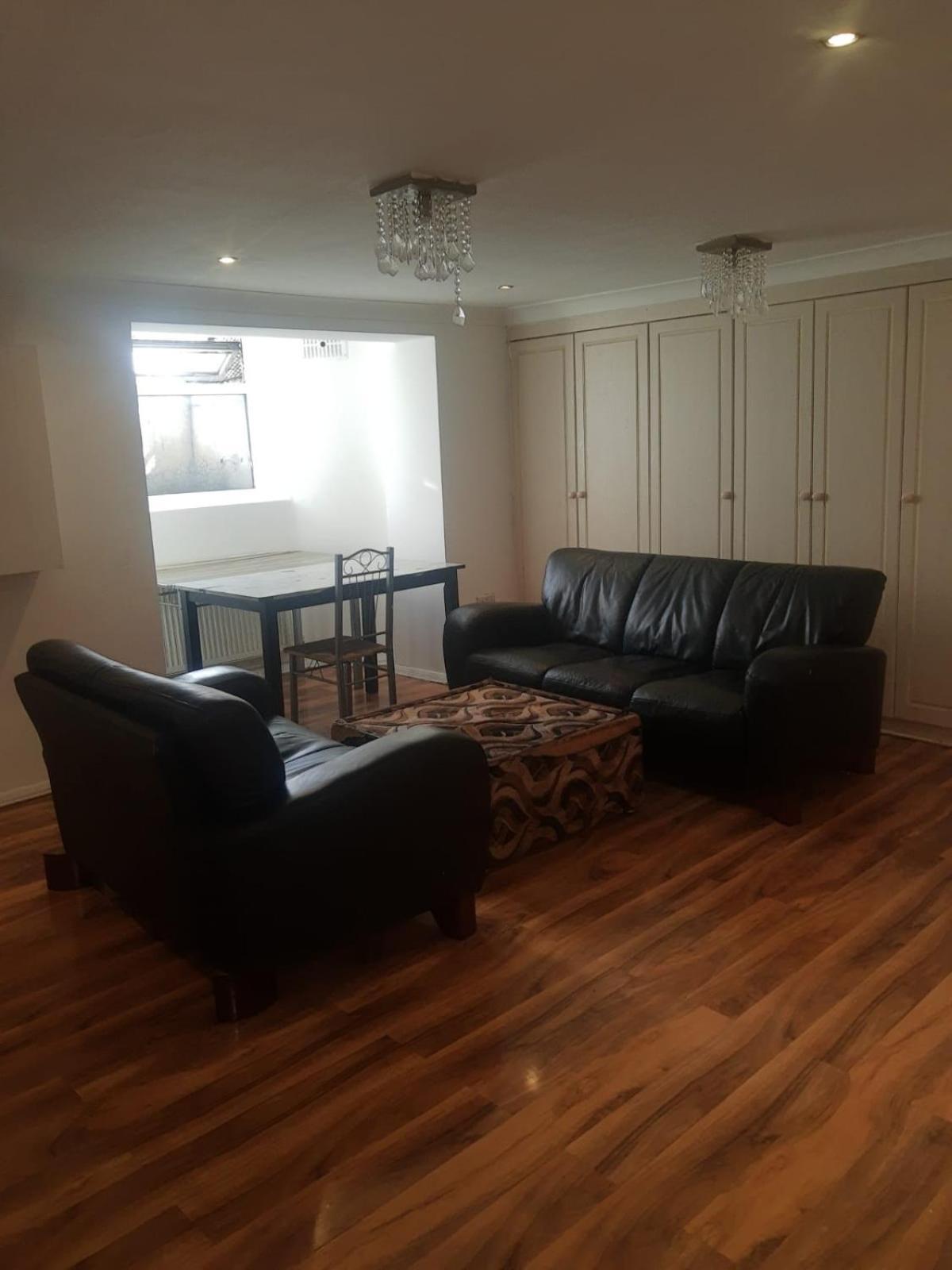 Rayan'S Lodge Stratford ロンドン エクステリア 写真